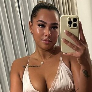 Amber Chuter Rose/ footprincessx2