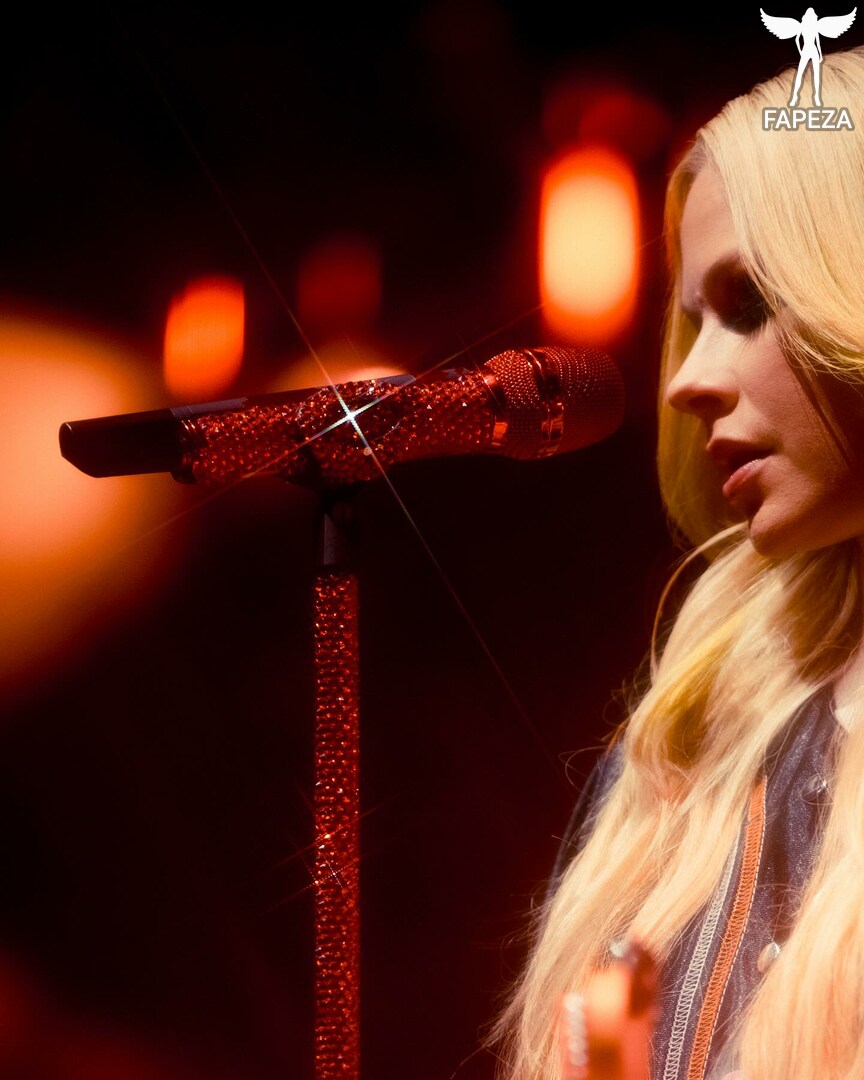 Avril Lavigne