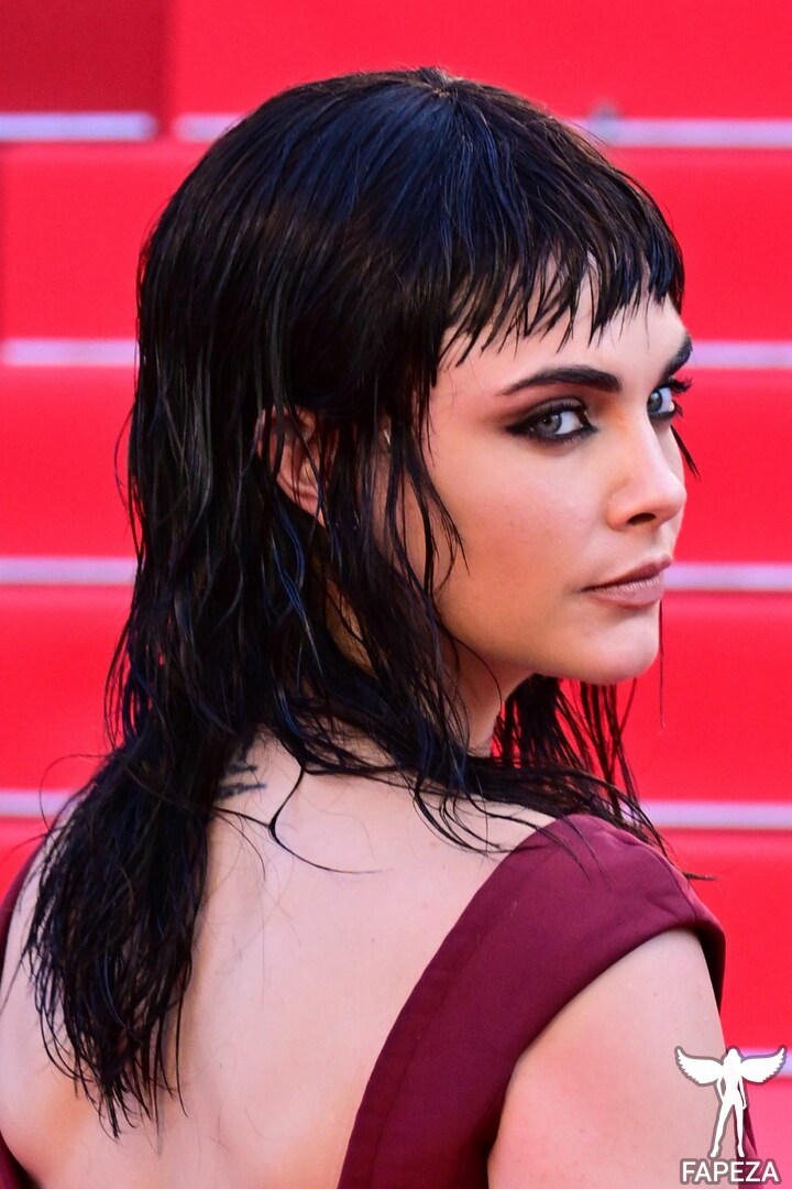 Cara Delevingne