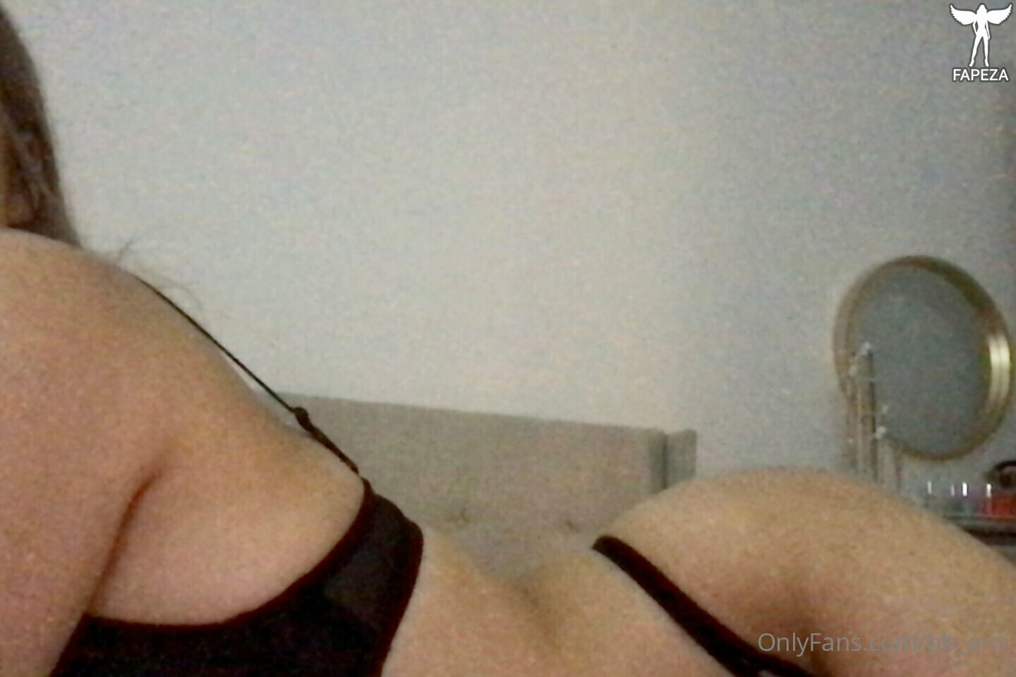 Emilythebearrr_