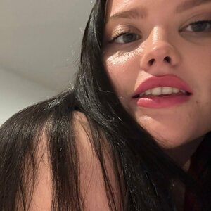 holly_x_star